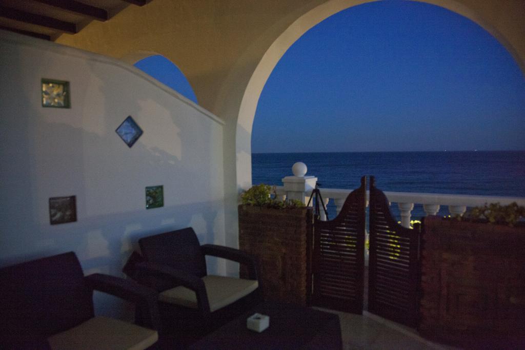 לוס קניוס דה מקה Hostal Mar De Frente חדר תמונה